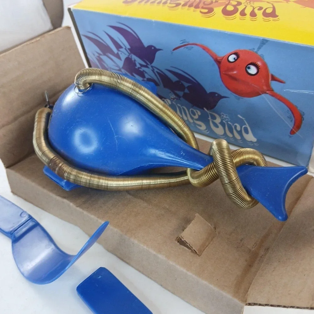 1970s WEIRD Vtg Plastic Swinging Bird Toy NOS NIB Our Own Import Hong Kong READ